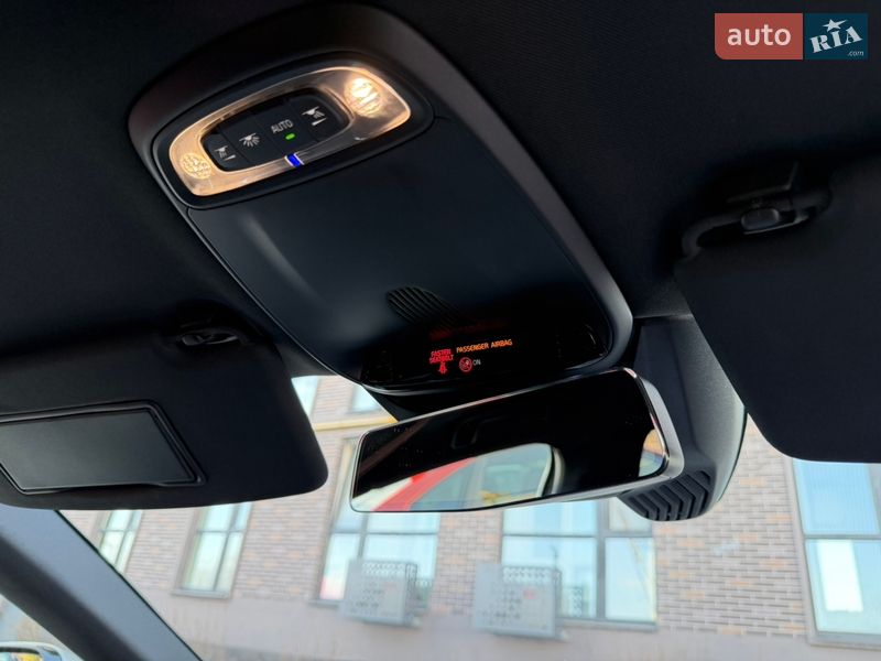 Хетчбек Volvo V40 2013 в Львові фото 47 Хетчбек Volvo V40 2013 в Львові