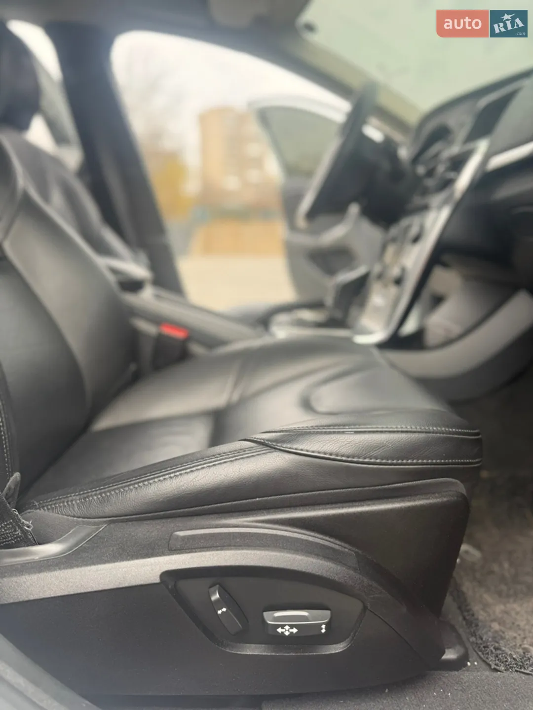 2016 Volvo V40 - мініатюра 17