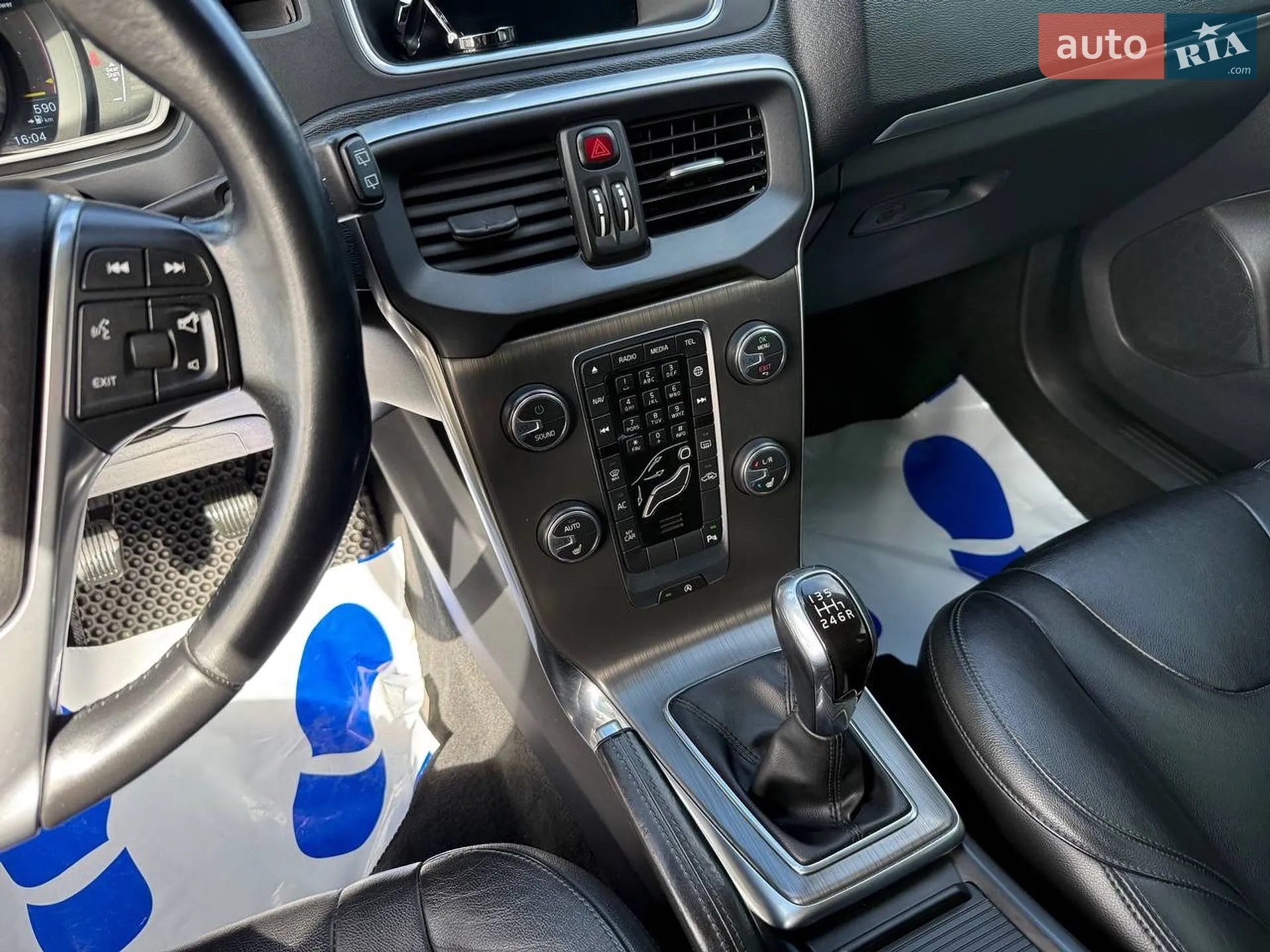 2016 Volvo V40 - мініатюра 35