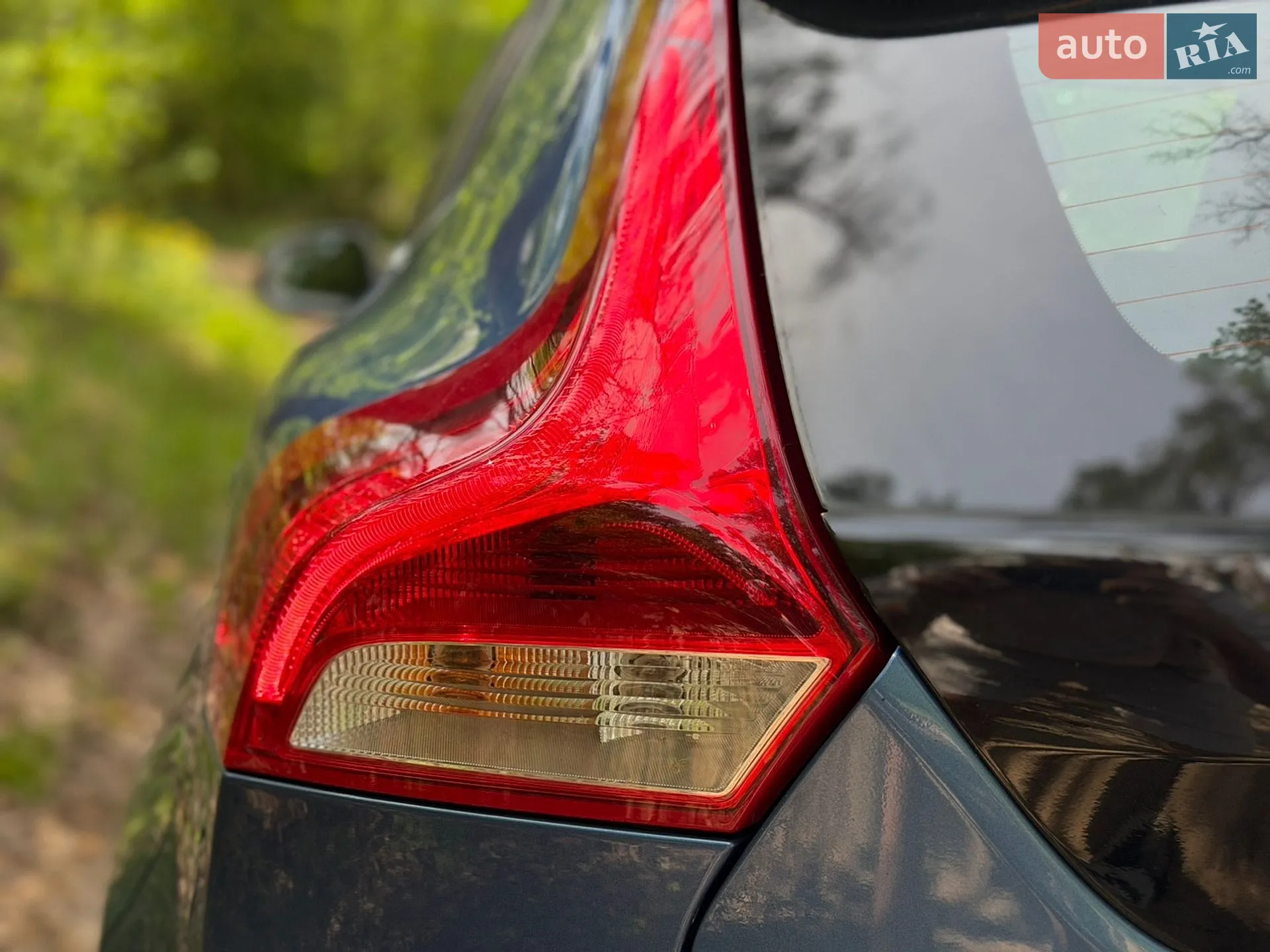2017 Volvo V40 - мініатюра 16