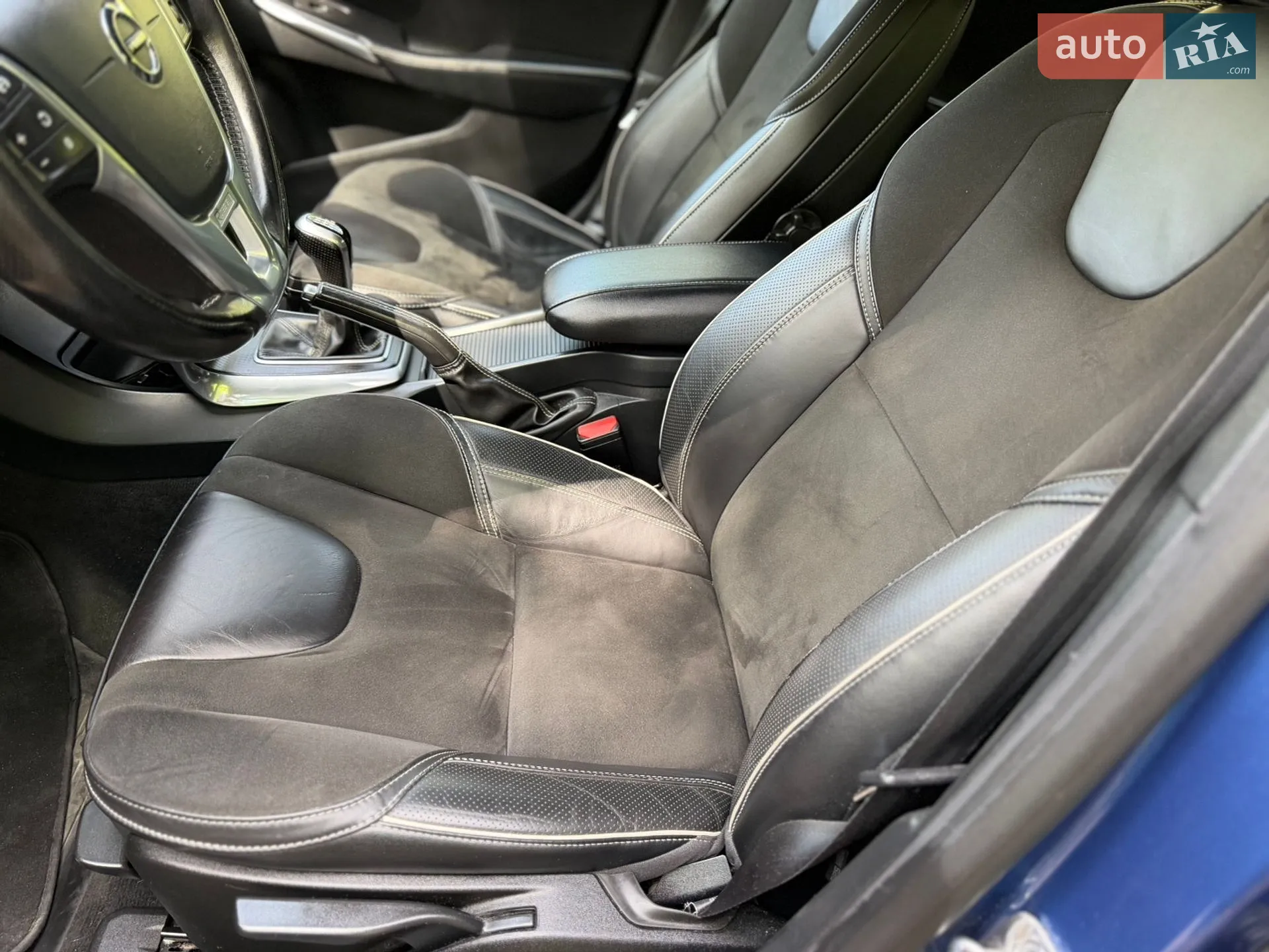 2017 Volvo V40 - мініатюра 40