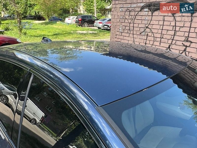 Хэтчбек Volvo V40 2014 в Киеве