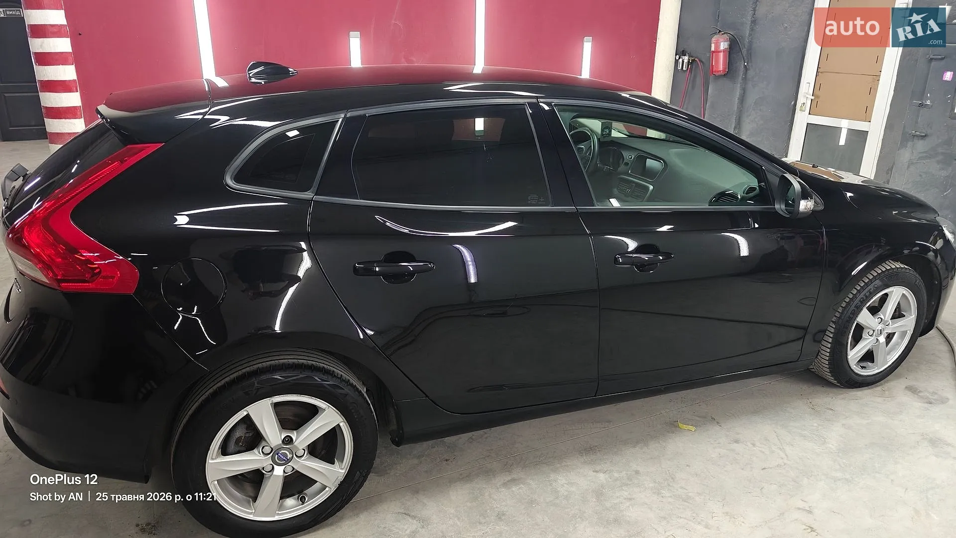 2018 Volvo V40 - мініатюра 10