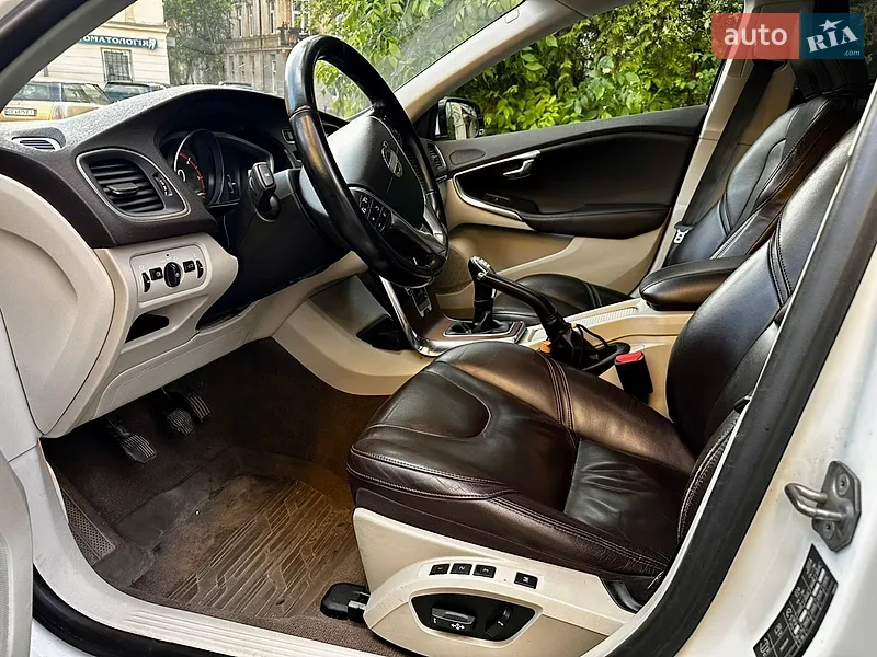 Volvo V40 2013 VIN YV1MV8481E2099216 фото оголошення 37 з 83