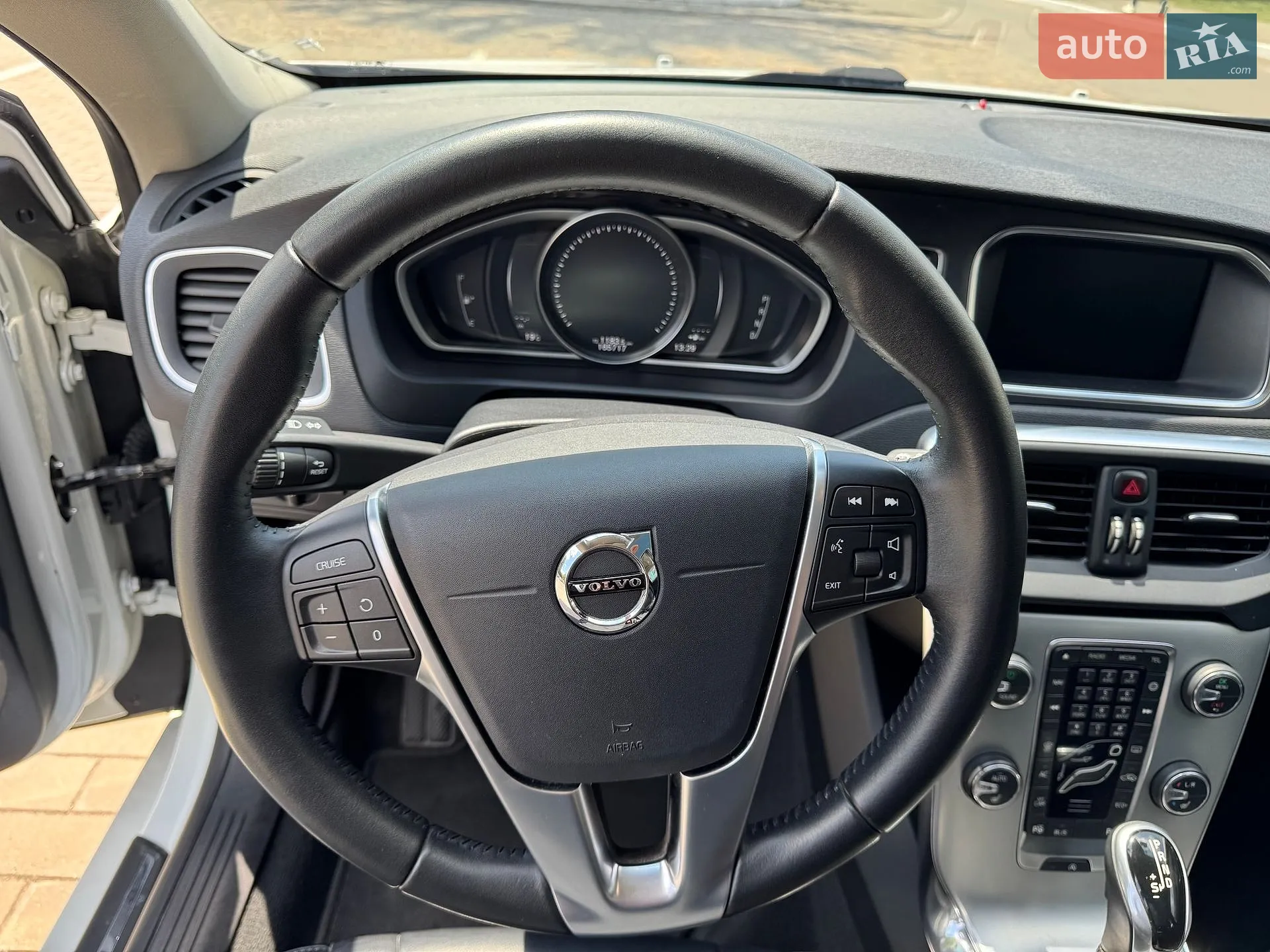 2017 Volvo V40 - мініатюра 22
