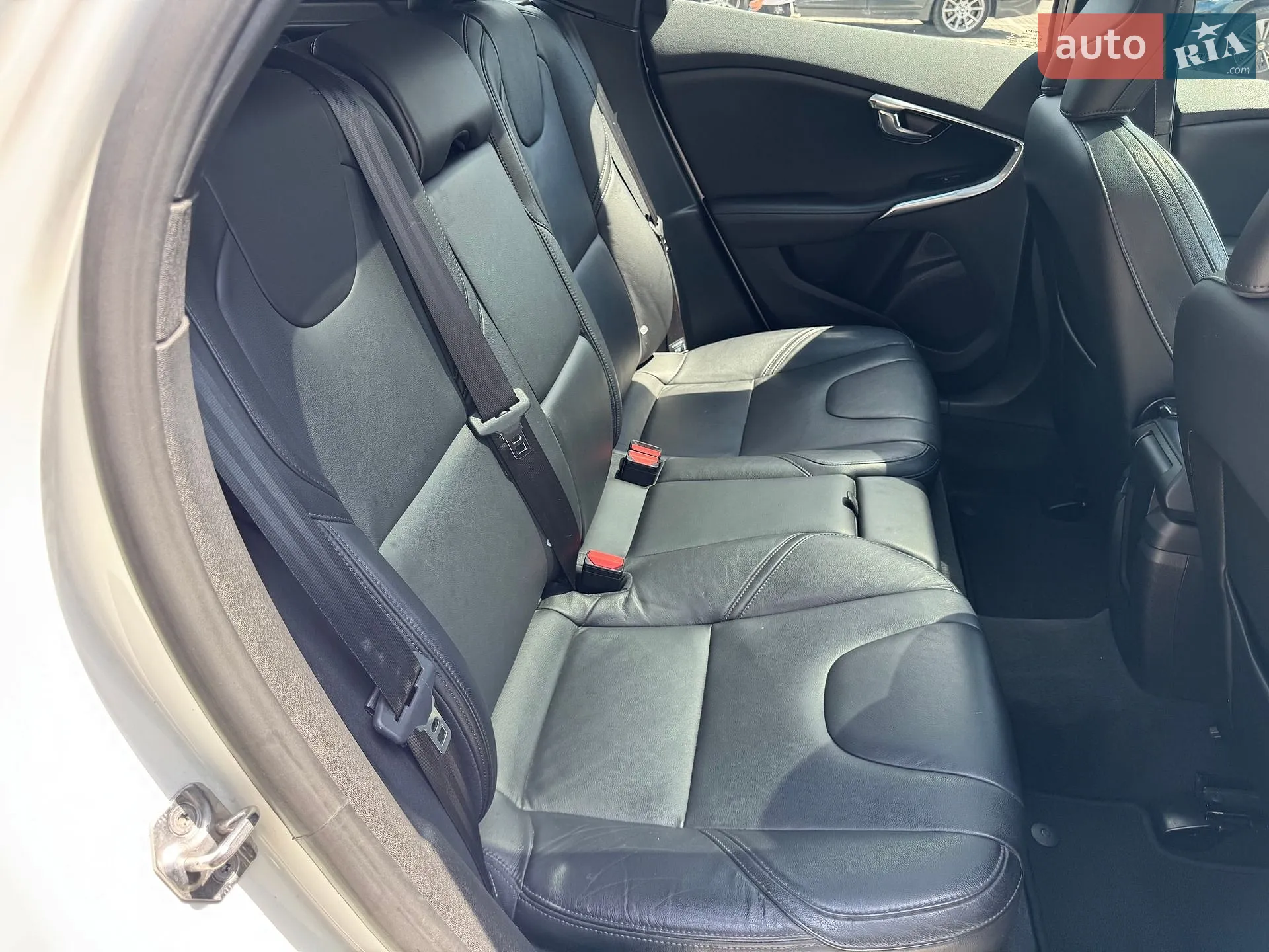 2017 Volvo V40 - мініатюра 30