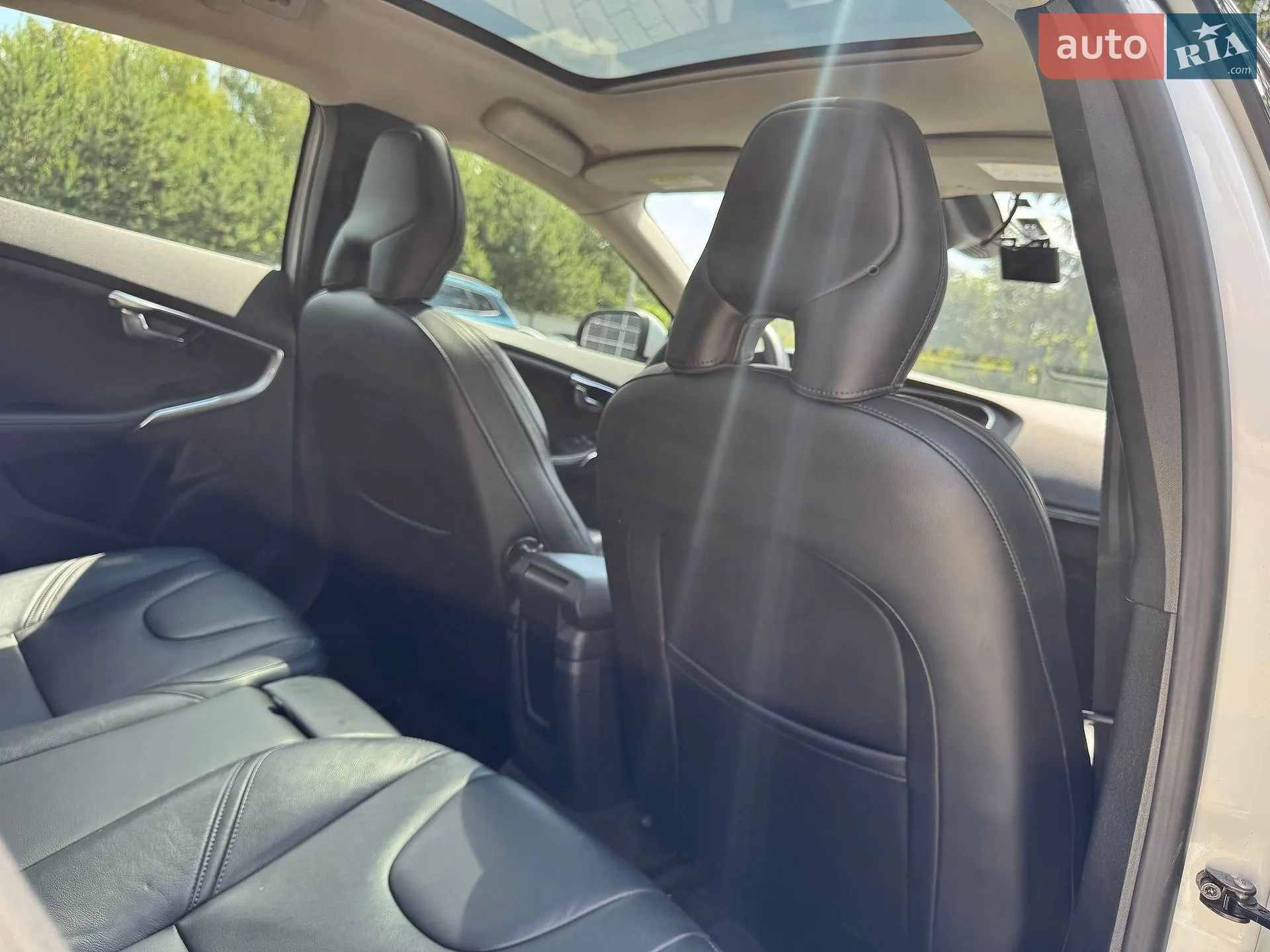 2017 Volvo V40 - мініатюра 31