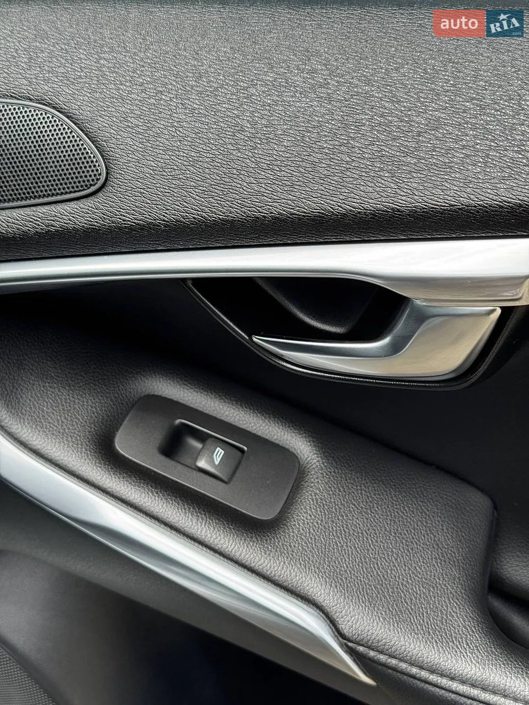 2016 Volvo V40 - мініатюра 51