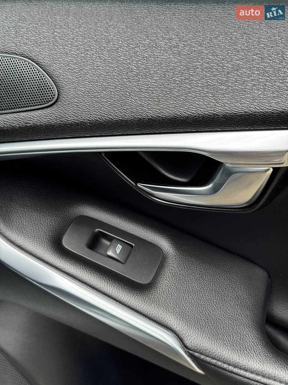 2016 Volvo V40 - мініатюра 50