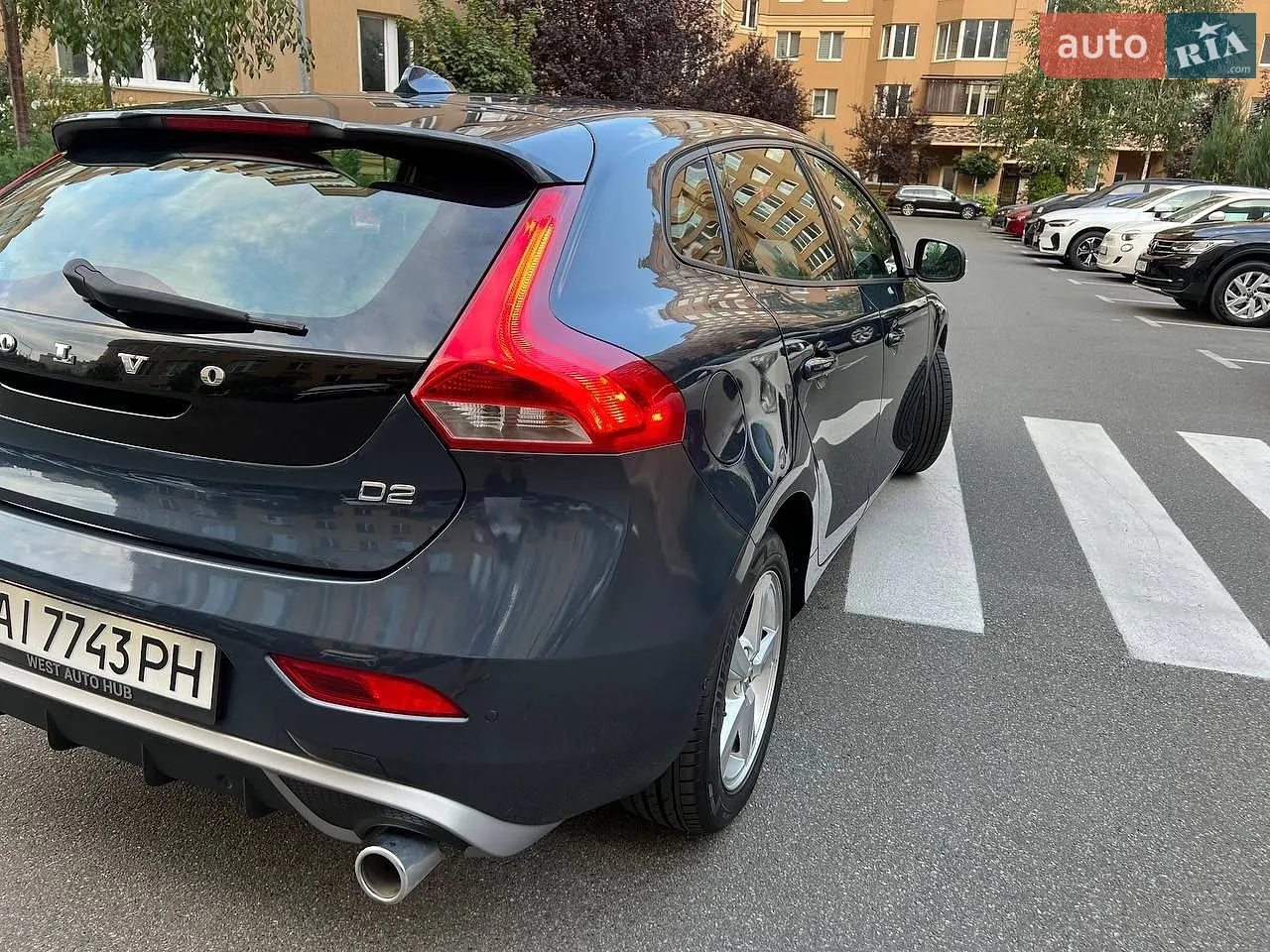 2017 Volvo V40 - мініатюра 6