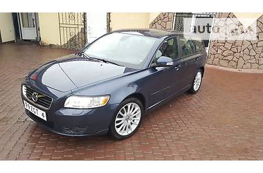 Универсал Volvo V50 2011 в Бродах