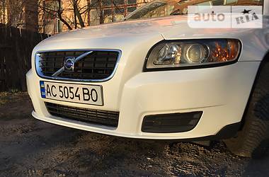 Универсал Volvo V50 2010 в Житомире