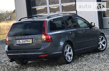 Універсал Volvo V50 2010 в Дрогобичі