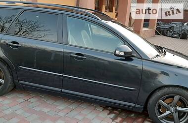Універсал Volvo V50 2010 в 