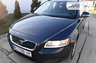 Универсал Volvo V50 2009 в 