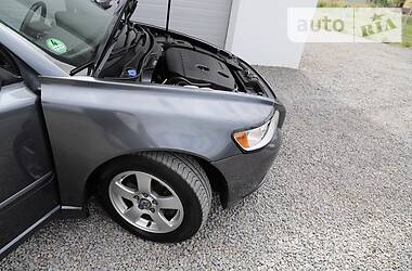 Універсал Volvo V50 2012 в 