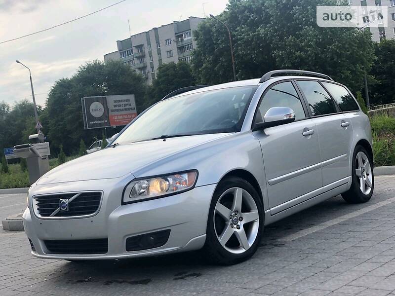 Універсал Volvo V50 2009 в Сколе