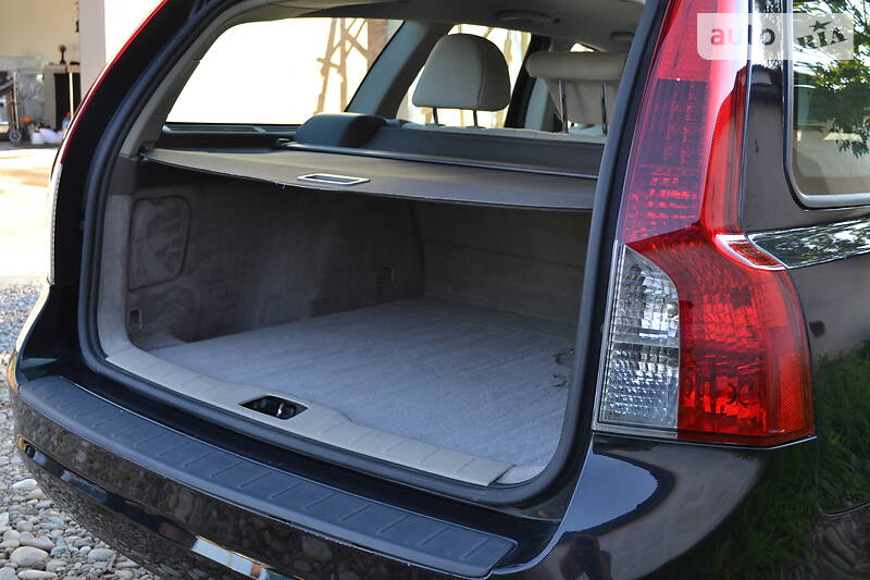 Універсал Volvo V50 2009 в Калуші