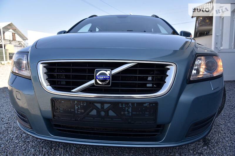Універсал Volvo V50 2009 в Дрогобичі
