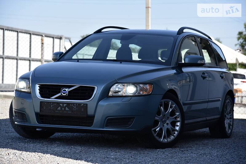 Універсал Volvo V50 2009 в Дрогобичі