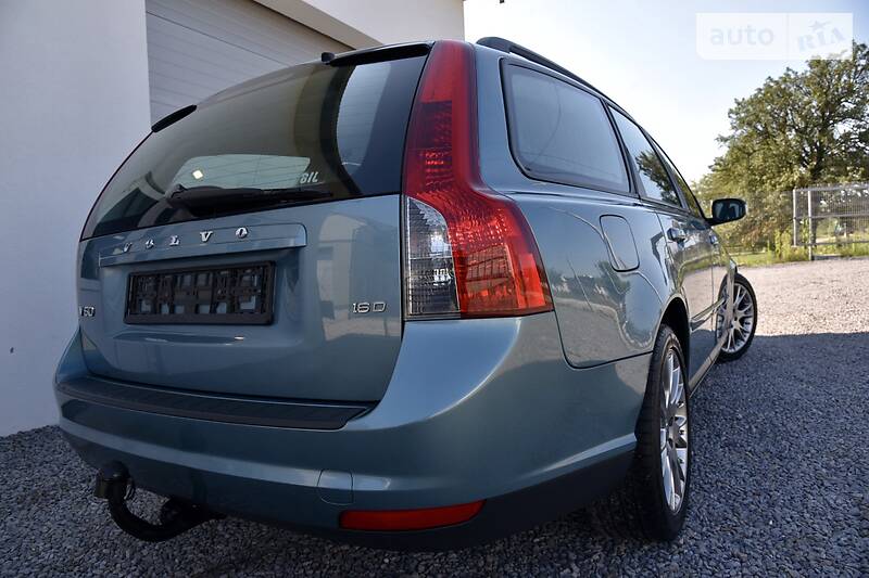 Універсал Volvo V50 2009 в Дрогобичі