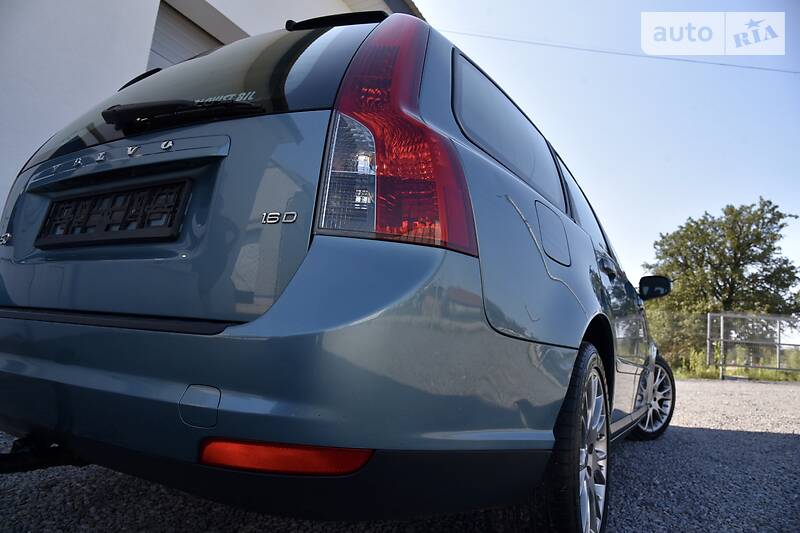 Універсал Volvo V50 2009 в Дрогобичі