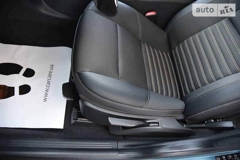 Універсал Volvo V50 2009 в Дрогобичі