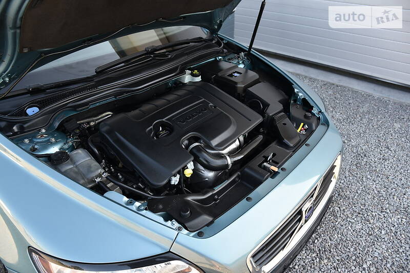 Універсал Volvo V50 2009 в Дрогобичі