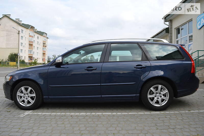 Універсал Volvo V50 2011 в Стрию