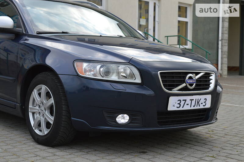 Універсал Volvo V50 2011 в Стрию