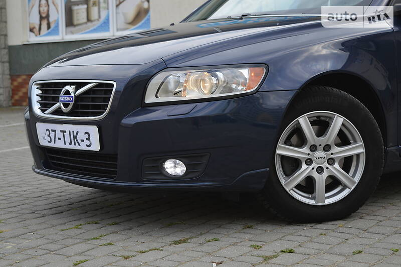 Універсал Volvo V50 2011 в Стрию