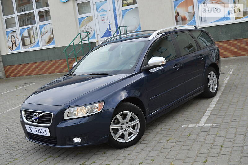 Універсал Volvo V50 2011 в Стрию