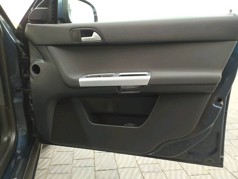 Універсал Volvo V50 2010 в Стрию