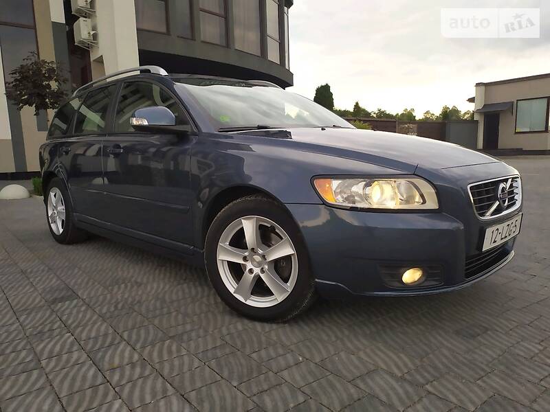 Універсал Volvo V50 2010 в Стрию