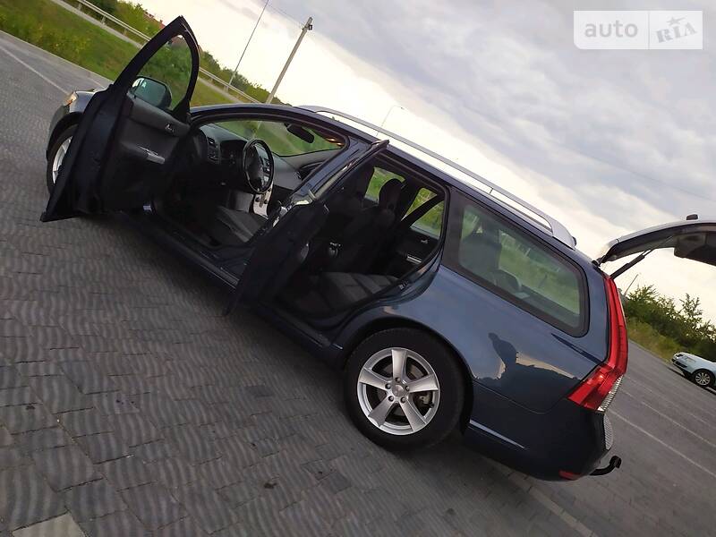 Універсал Volvo V50 2010 в Стрию