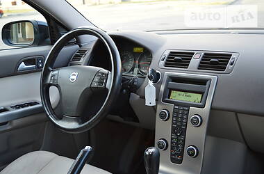 Універсал Volvo V50 2009 в 