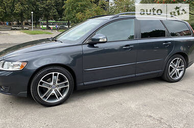 Універсал Volvo V50 2010 в Рівному