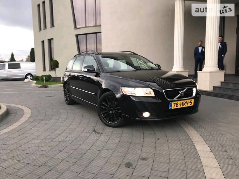 Универсал Volvo V50 2010 в Стрые