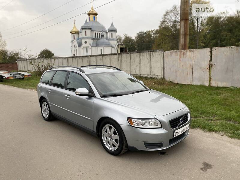 Универсал Volvo V50 2010 в Ровно