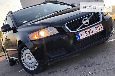 Универсал Volvo V50 2011 в Трускавце