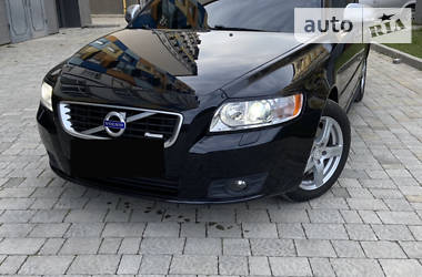 Универсал Volvo V50 2012 в Ивано-Франковске