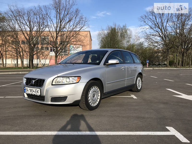 Универсал Volvo V50 2009 в 