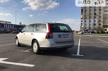 Универсал Volvo V50 2009 в 