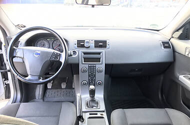 Универсал Volvo V50 2009 в 