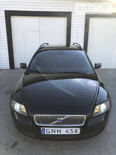 Volvo V50 888