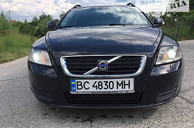 Универсал Volvo V50 2009 в 