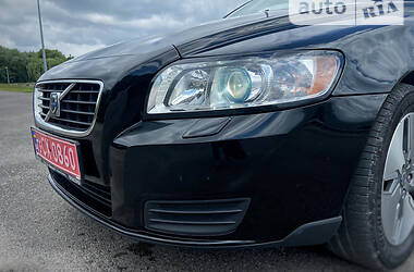 Универсал Volvo V50 2009 в Львове