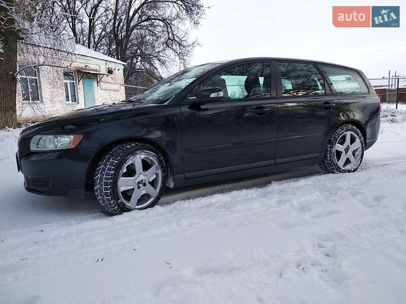 Универсал Volvo V50 2009 в Казанке