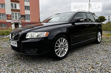 Універсал Volvo V50 2010 в Івано-Франківську