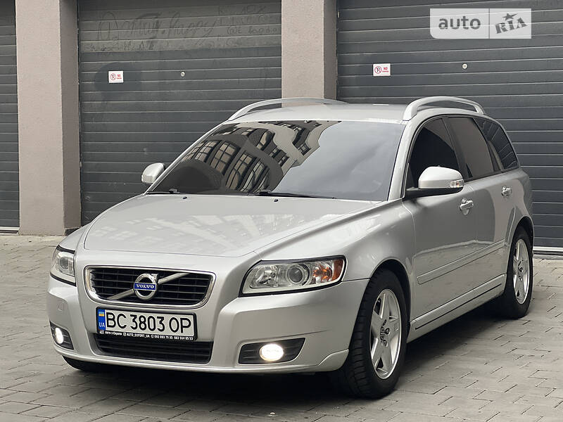 Volvo V50 D3